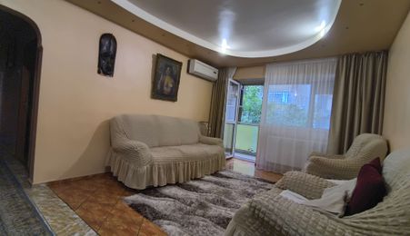 Apartament 4 camere semidecomandat | Zona Morarilor | Loc parcare ADP