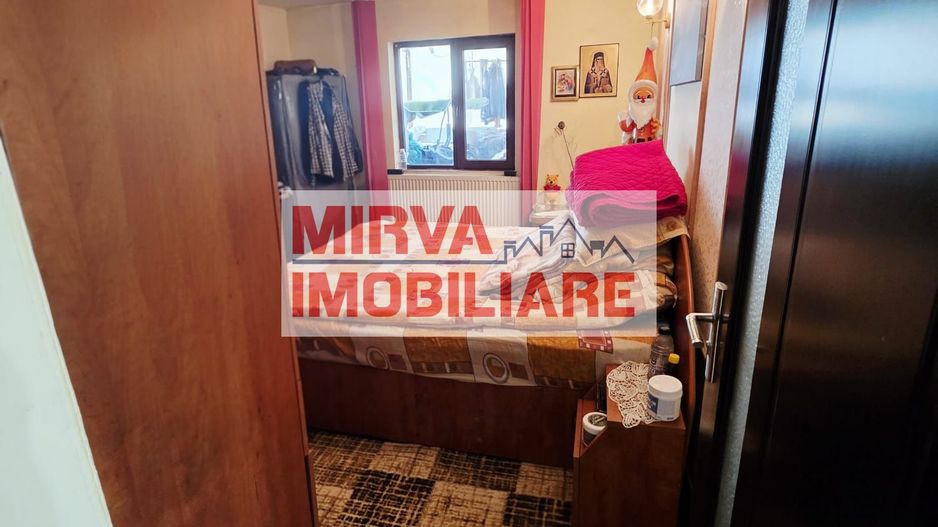 Casă 4 camere, 685 mp teren, renovată 2011 – Mănești, Zalhanaua - Poză 28