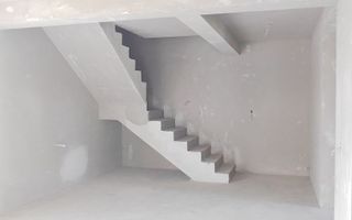 Casă nouă de vânzare - Poză 4