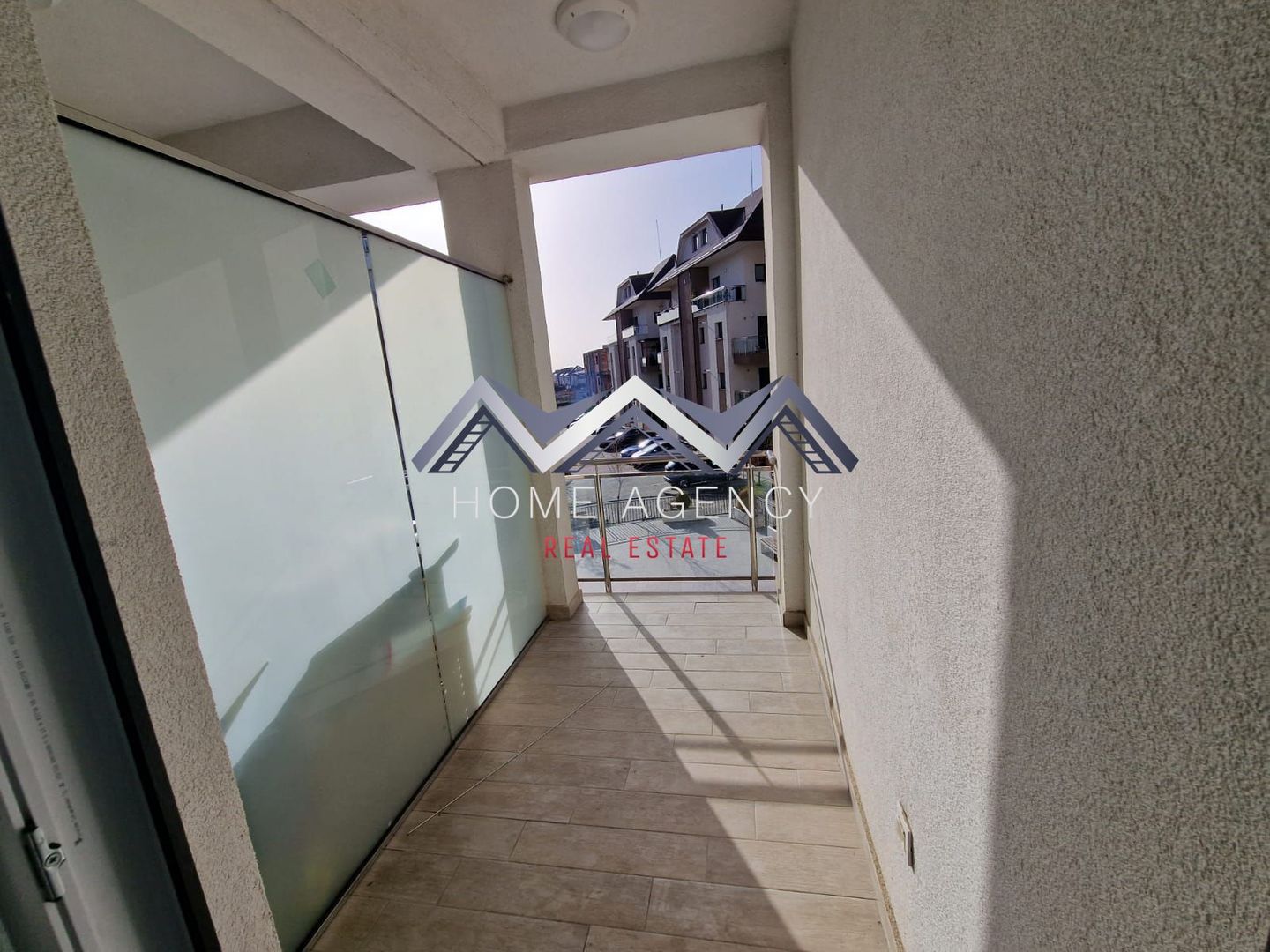 Apartament 3 camere Otopeni - Poză 5