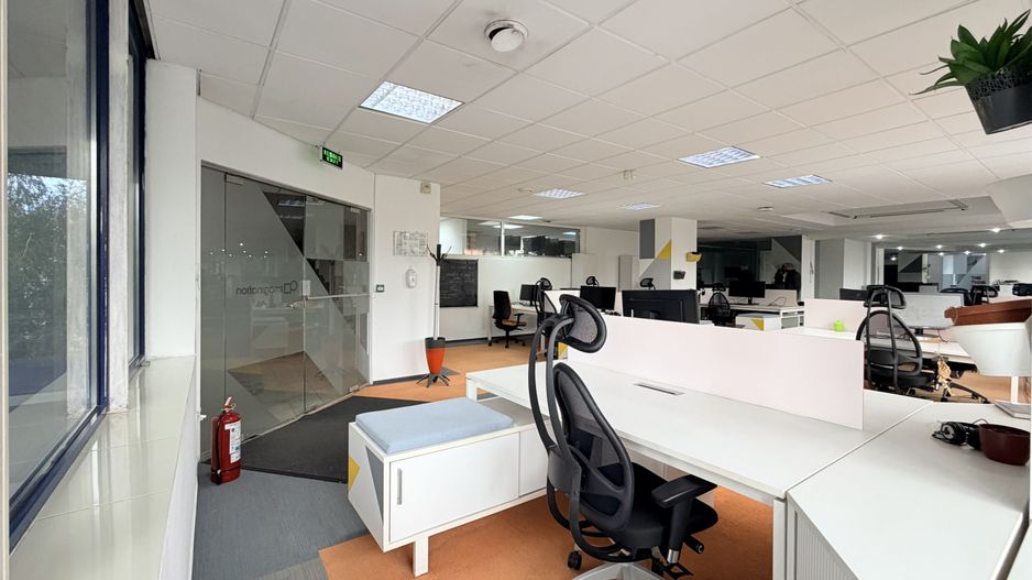 Spațiu de birouri modern – 103 m² ultracentral, Timișoara - Poză 3