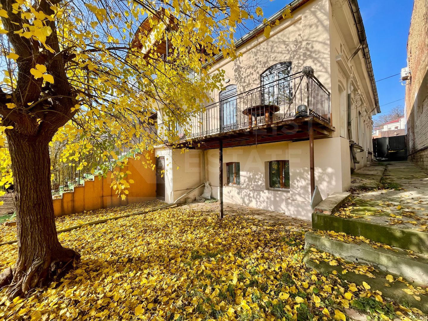 De vânzare – Clădire impresionantă, 11 camere, 9 dormitoare, Păcurari - Poză 6