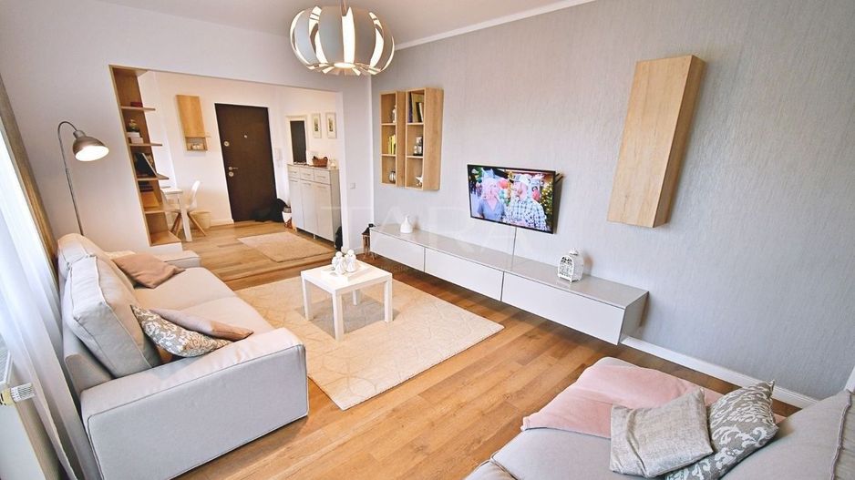 Apartament de vânzare 3 camere în cartierul Gheorgheni. - Poză 2