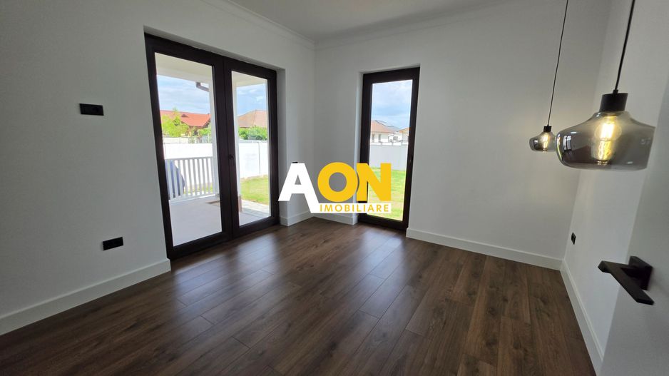Casă Individuală de Vânzare, 4 Camere, 500mp Teren, Zona Alba Micești - Poză 7