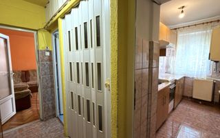Apartament 2 camere Etaj II / Str. Ignisului Nr.24 / Carei - Poză 2
