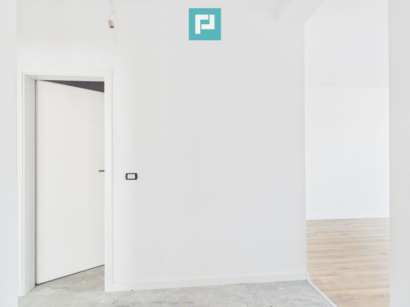 Casă modernă pe parter în Giarmata - Poză 11