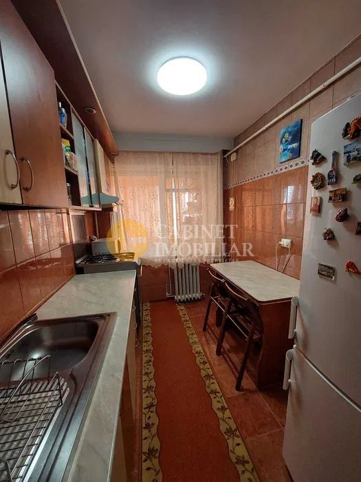 PODU ROS - 2 CAMERE - ETAJ INTERMEDIAR - FARA RISC - Poză 3