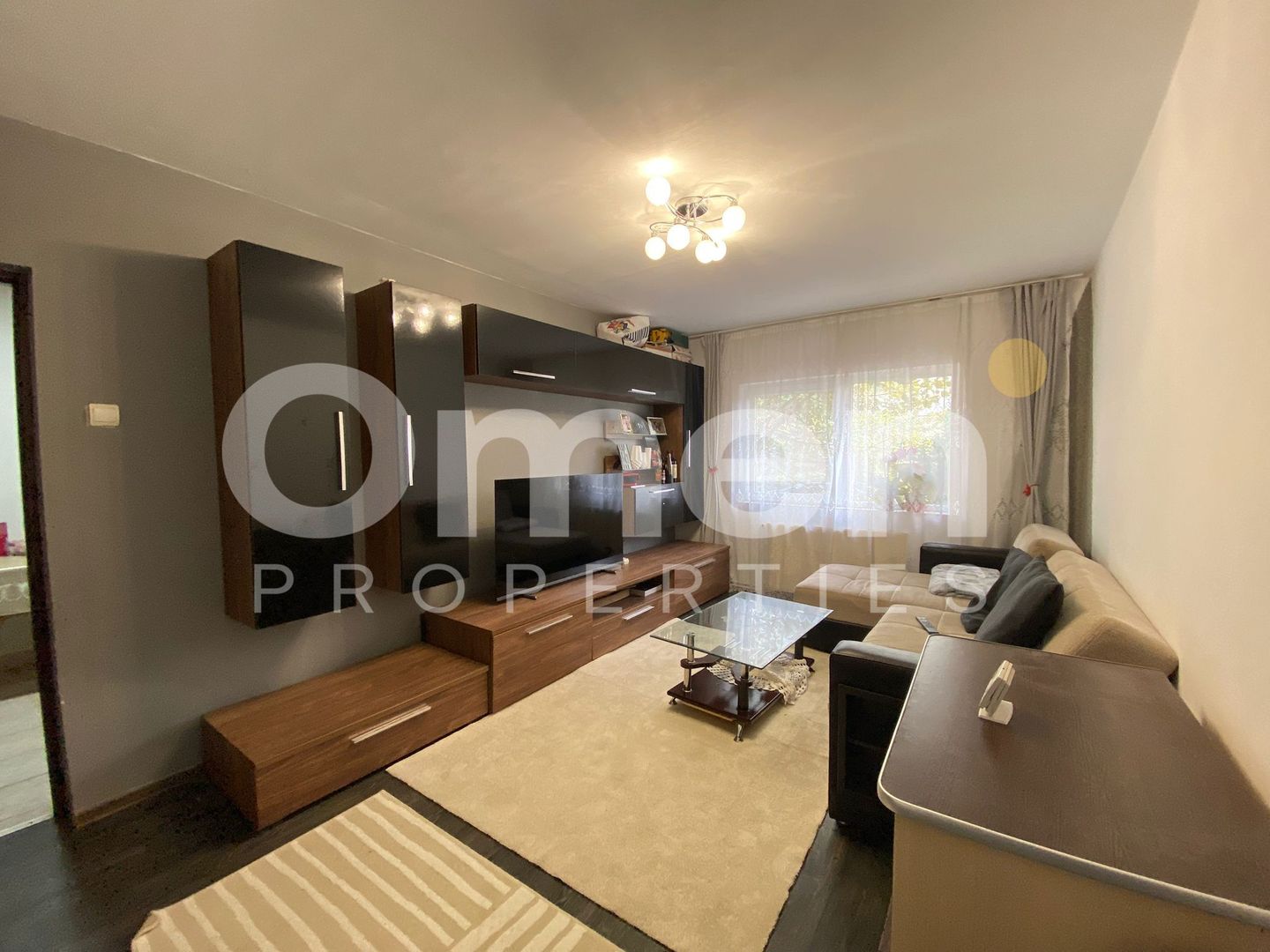 Apartament cu 3 camere de vanzare, zona Ariesului - Poză 1