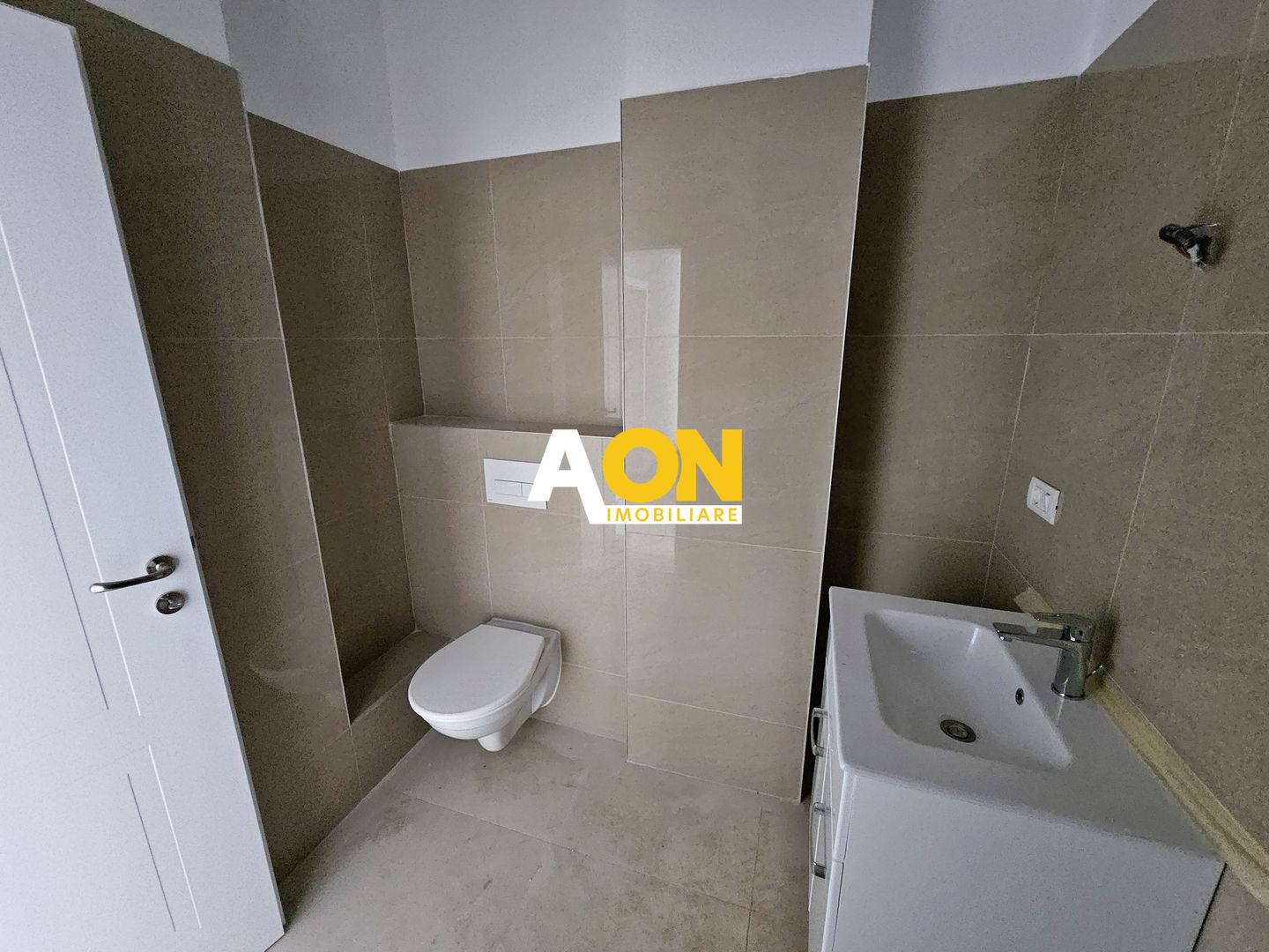 Apartament cu 3 camere, etaj 1, bloc nou 2025, cu parcare - Poză 6