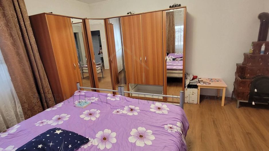 Casă P+M de vânzare la 11 km de Onesti spre Bacau - Poză 5