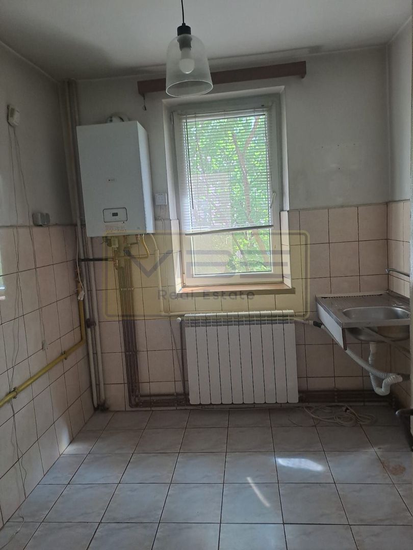 Tudor Vladimirescu -etaj 1- 51 mp! - Poză 5