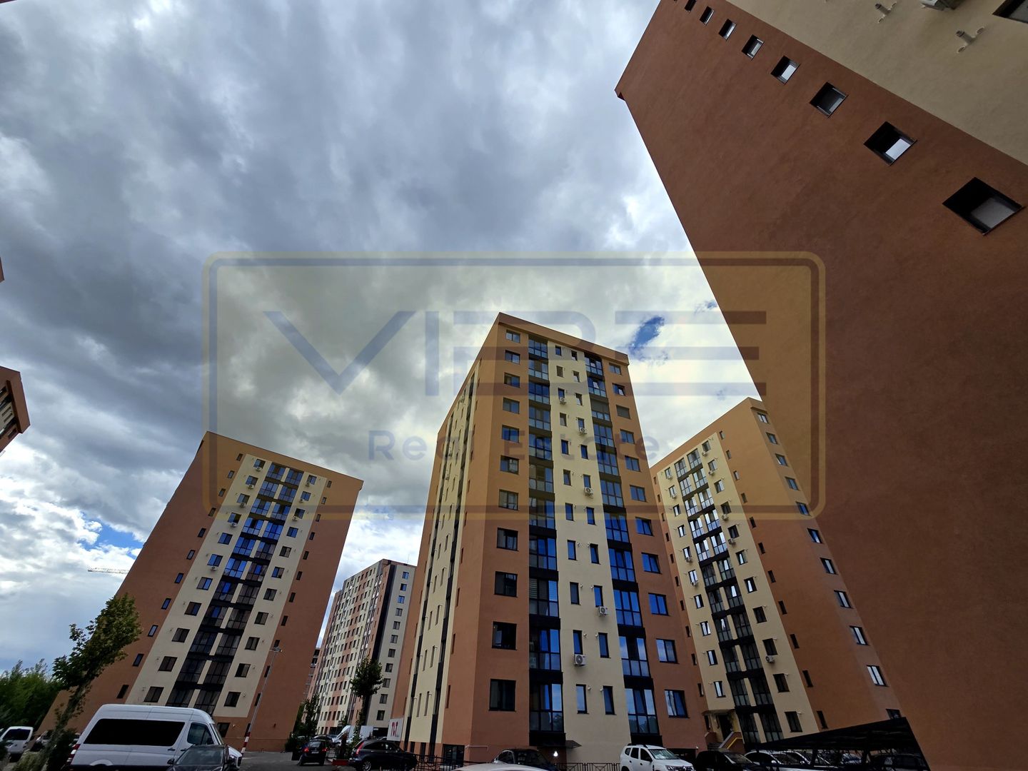 Lunca Cetatuii-Capat Cug/ Visoianu- Modern- Nou - Poză 14