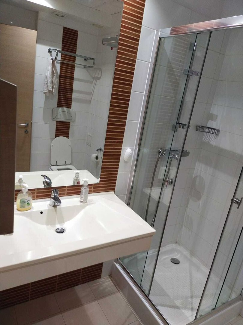 Inchiriere 2 Camere RIN Grand Residence, Vedere Parcul Vacaresti, Dressing - Poză 5