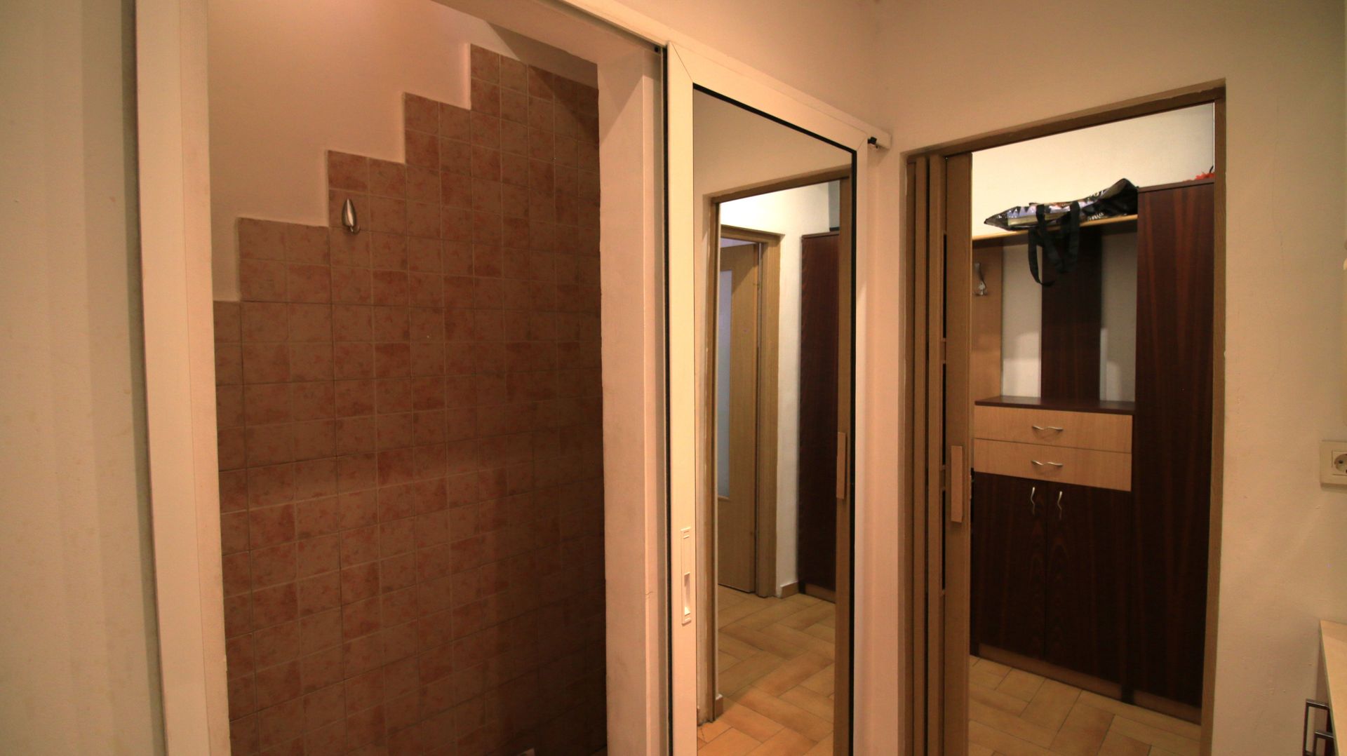 Exclusivitate - Zona Teatru Dramatic, garsonieră pretabilă locuit sau birouri - Poză 8