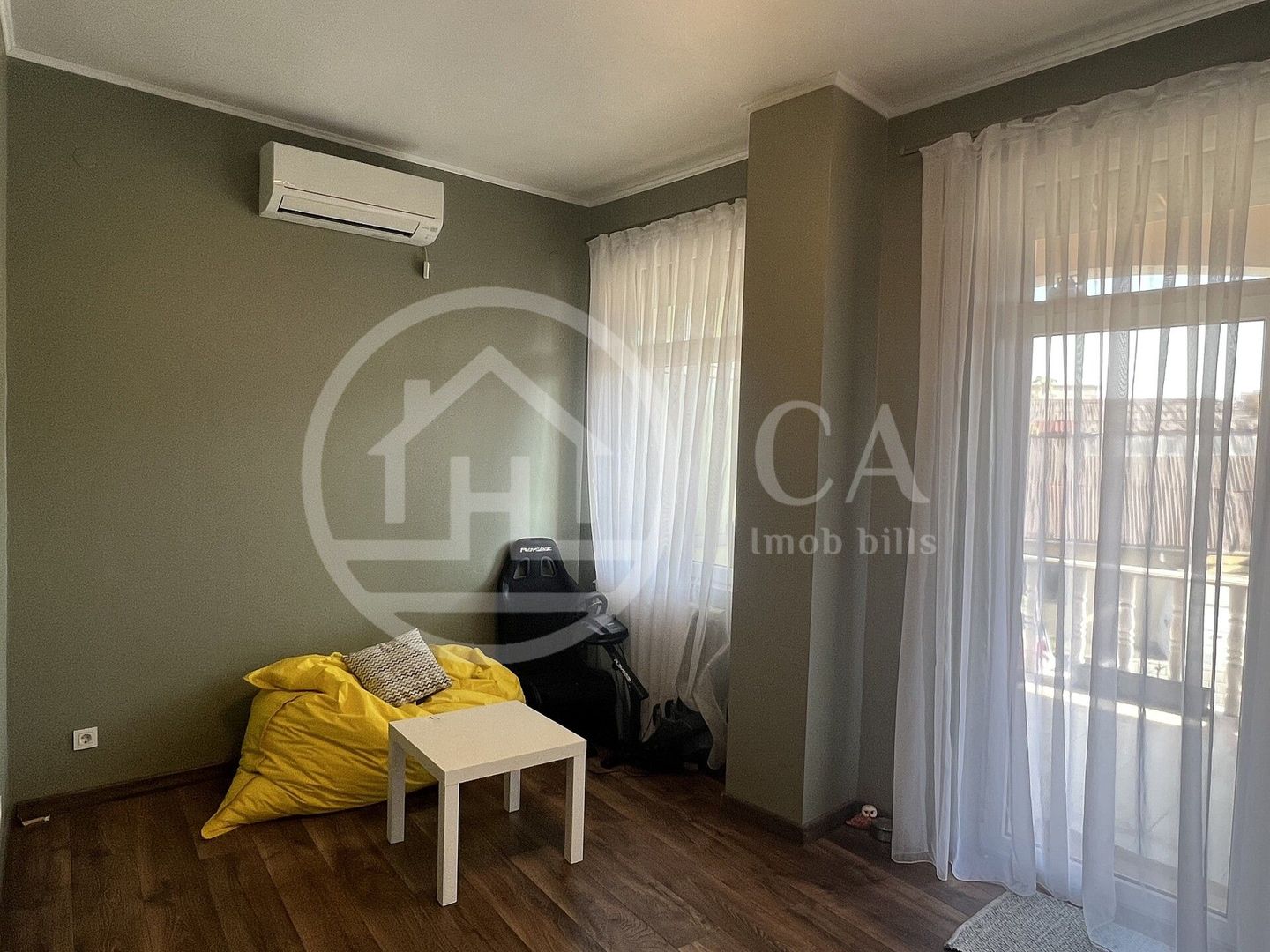 Casa cu 5 camere de inchiriat zona Centrala Oradea - Poză 12