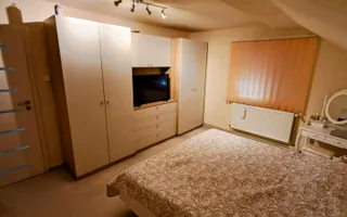 Casa individuală P+M, zonă liniștită, în Vatra veche a satului - Poză 14