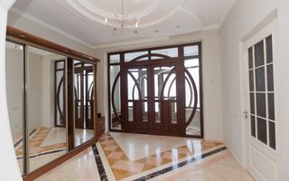 Chirie, casă, 3 nivele, strada Frumoasa, Centru - Poză 24