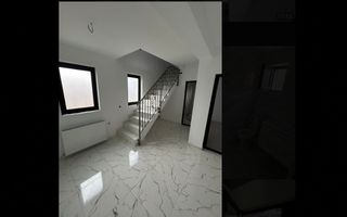 Casa noua cu propriul teritopriu - Navodari - Poză 3