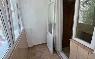 Apartament cu 2 camere zona Chisinau-Bloc Reabilitat - Poză 3