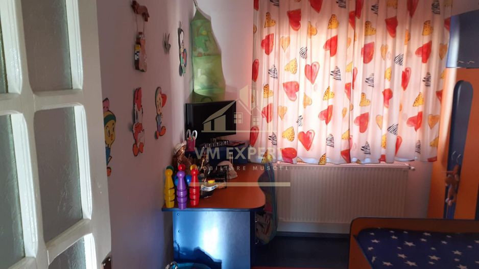 APARTAMENT 3 CAMERE, CAMPULUNG, ZONA GRUI - Poză 7