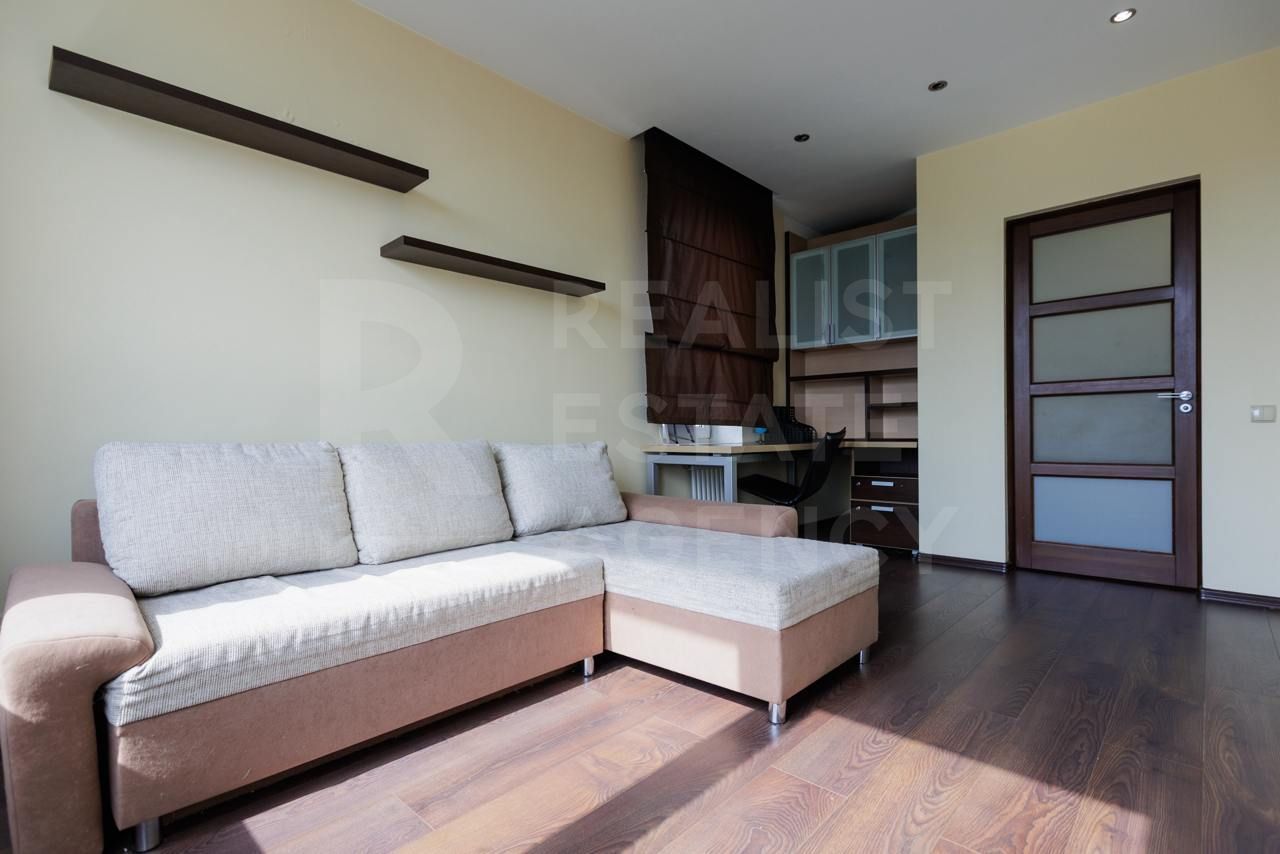 Vânzare, 3 dormitoare + living, str. Vasile Alexandri, Centru - Poză 4