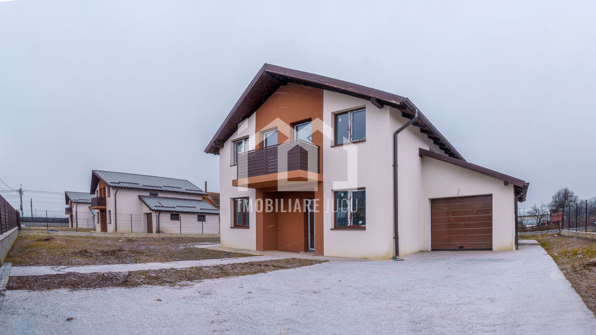 Casa individuala,4 camere,120mp,Teren 505mp, Garaj,Jucu - Poză 3