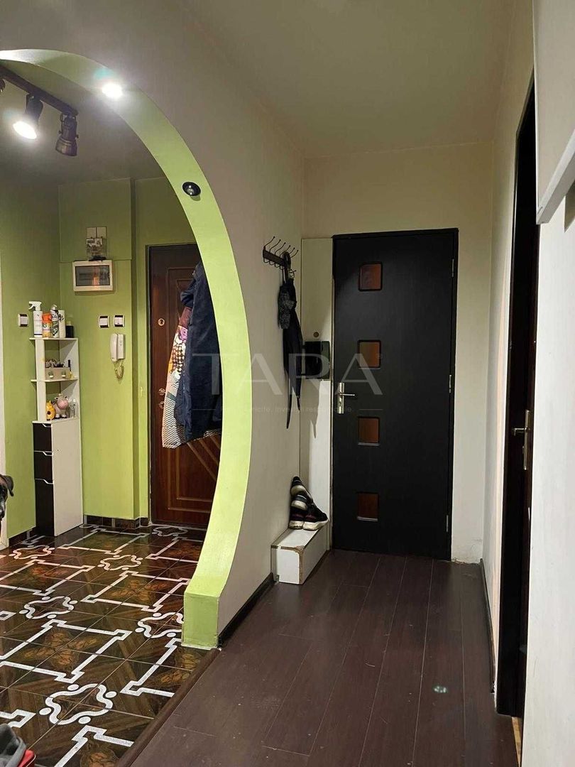 Apartament spațios cu 4 camere – Mănăștur, etaj 1, zonă excelentă - Poză 4