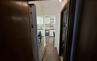 Apartament 3 camere semidecomandat Apolo Brasov - Poză 2