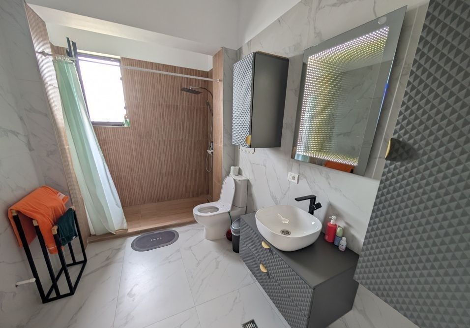 De vanzare | Casa 4 camere | 3 bai | Tunari - Poză 9