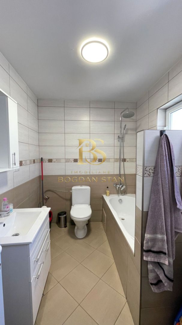Apartament 3 camere de vânzare | Etaj 4 | Zona Micro 15 - Poză 19