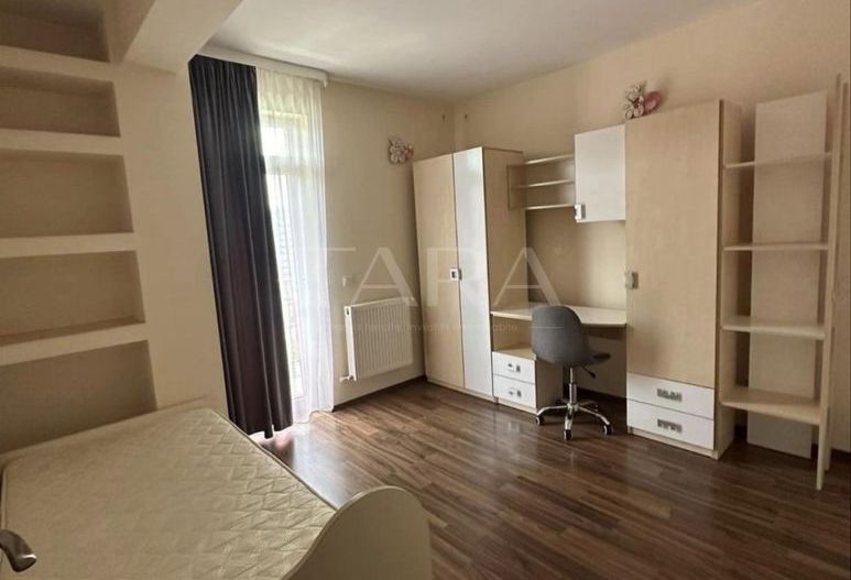 Apartament 3 Camere cu garaj  Zorilor, zona Piata Zorilor - Poză 4