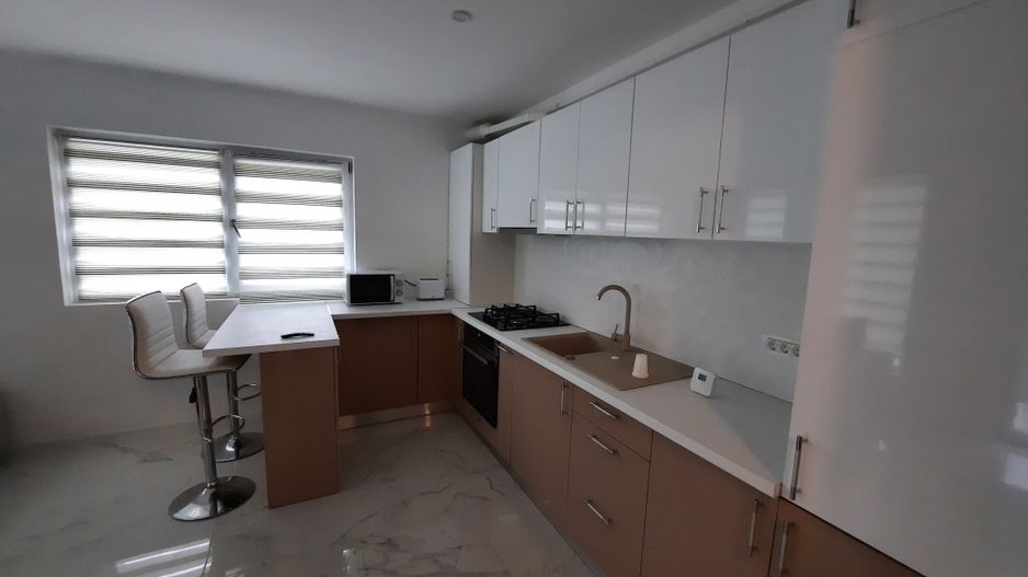 Apartament frumos cu loc de parcare si terasa 40mp - Poză 18