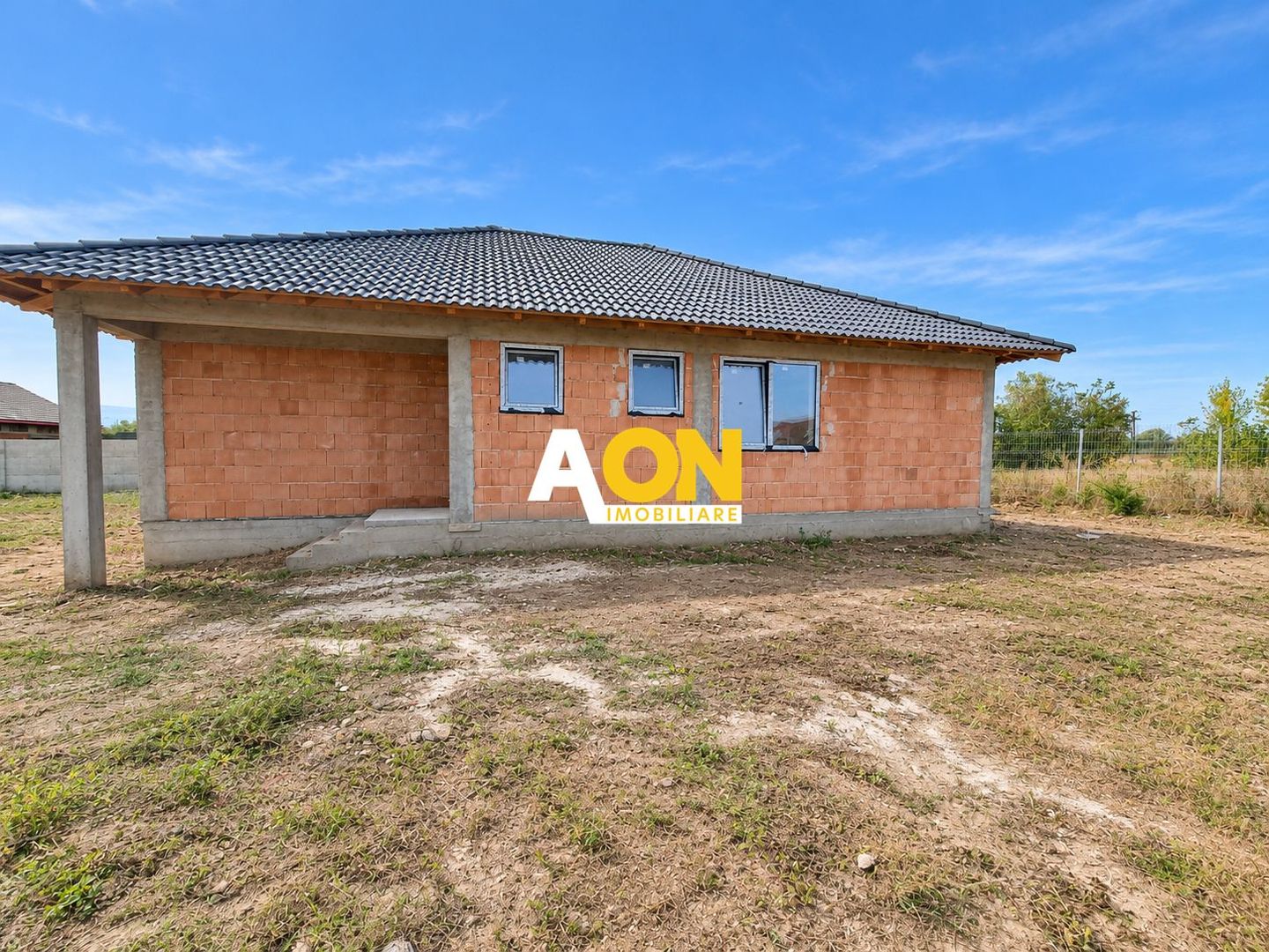 Casa 4 camere cu predare la cheie, 458 mp teren, Partos - Poză 3
