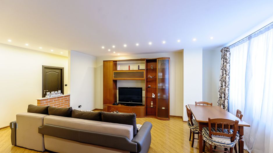 Apartament cu 3 camere, Urbanna. - Poză 3