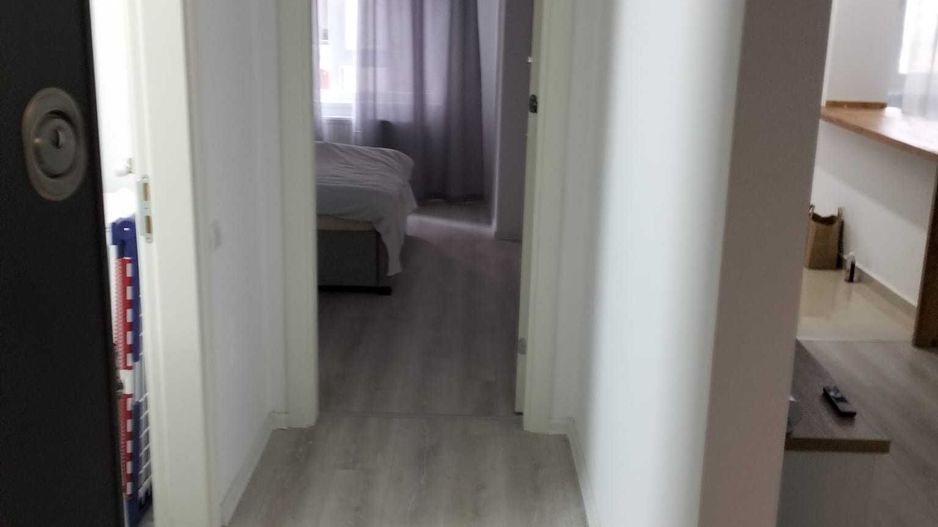 Vanzare apartament 2 camere - Poză 2