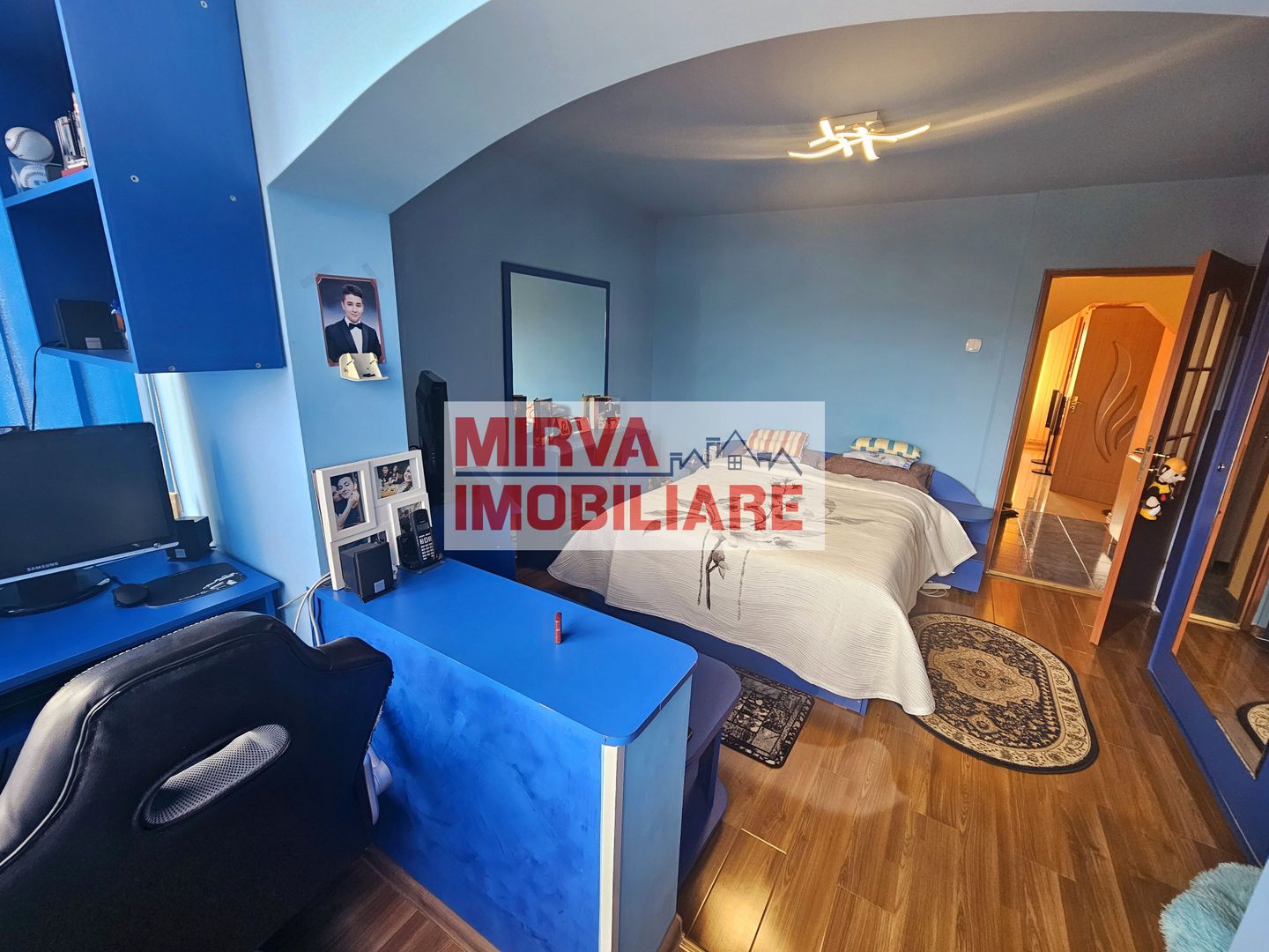 Vanzare apartament 2 camere, mobilat si utilat, in Plopeni - Poză 9