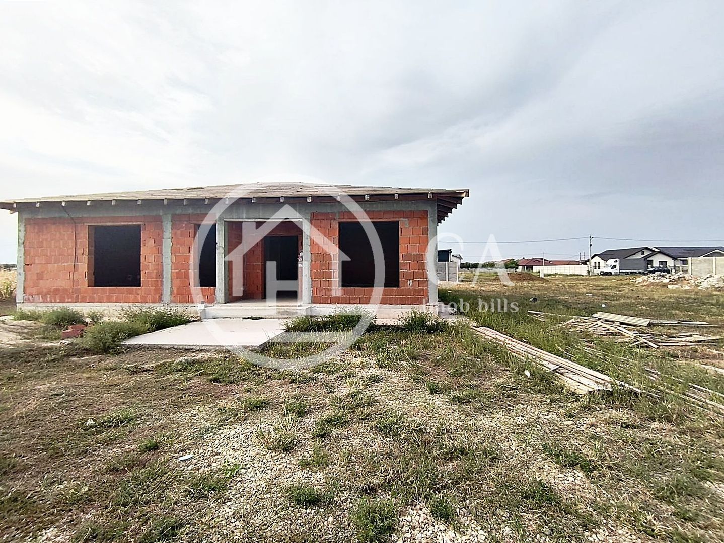 Casa de vanzare cu 4 camere in zona Santandrei, Oradea - Poză 1