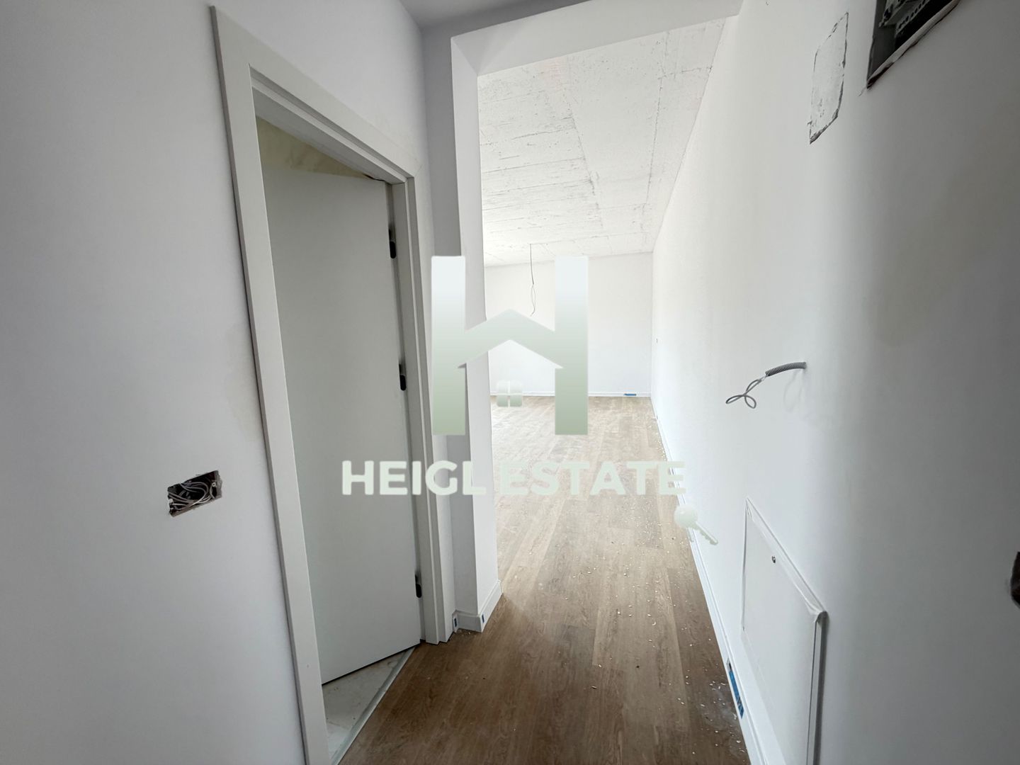 Apartament cu 2 camere si dressing in zona Braytim - Poză 3
