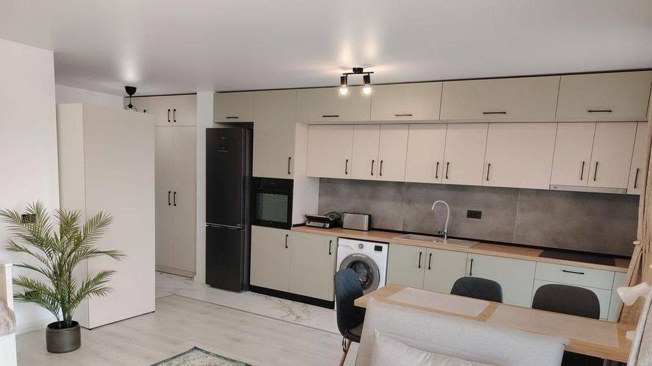 GARSONIERA - SUN ROYAL VIEW, PRIMA INCHIRIERE, METROU 10 MIN, MODERN - Poză 5