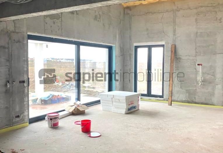 CASA INDIVIDUALA IN ORADEA - Poză 4