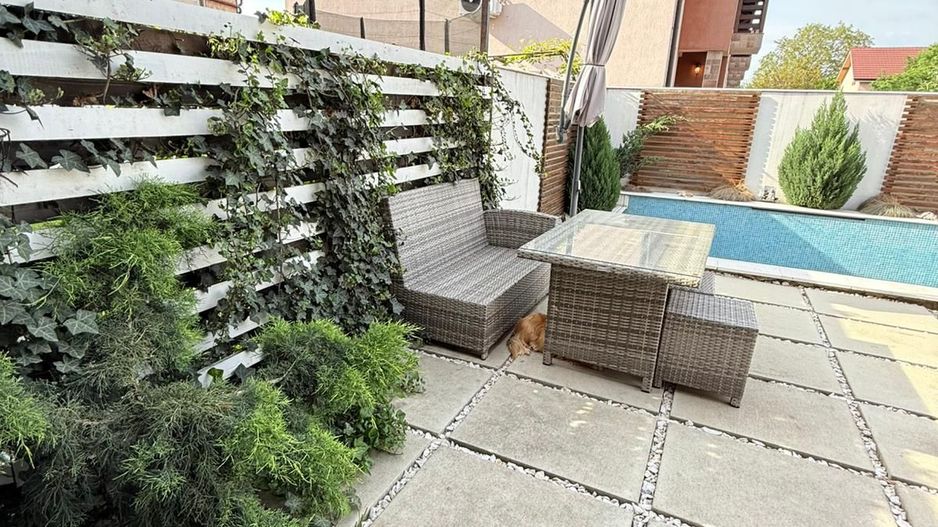 Piscină | Mobilată complet | Panouri solare | 3 băi și terasă închisă - Poză 25