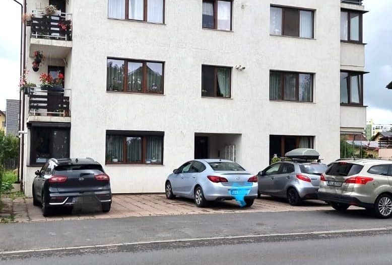 Apartament 3 camere Tractorul - Poză 2