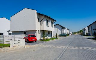 Case noi în Măgurele cu grădină proprie, parc privat și finisaje premium - Poză 9