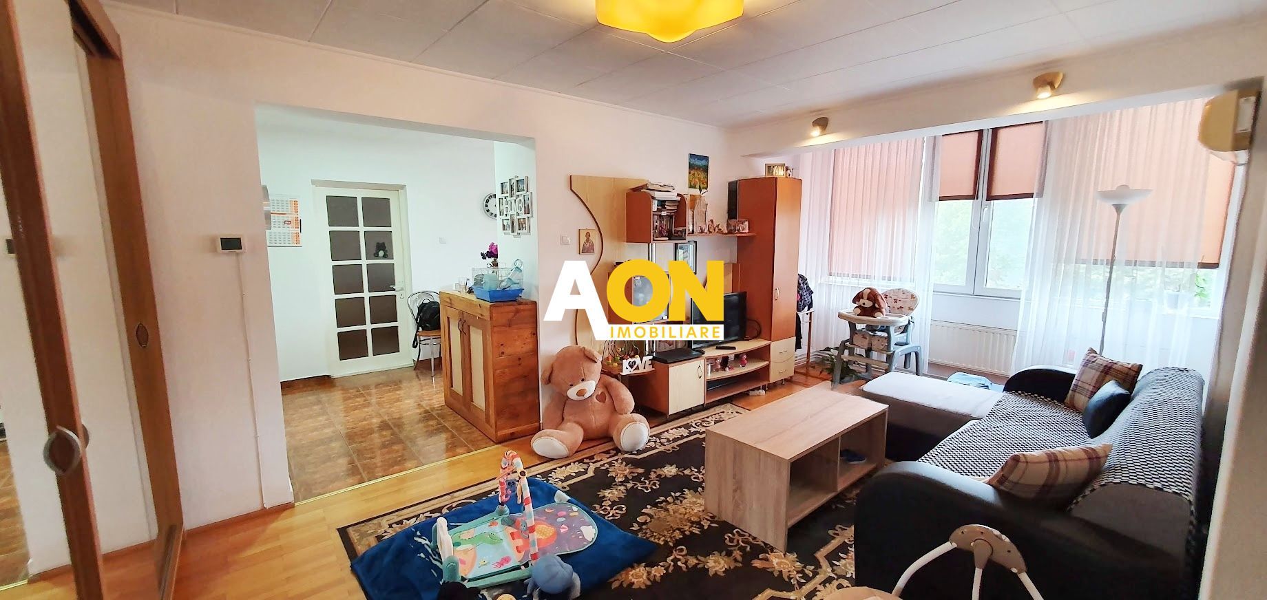 Apartament 3 camere, Cetate, zona Liceului Militar - Poză 1