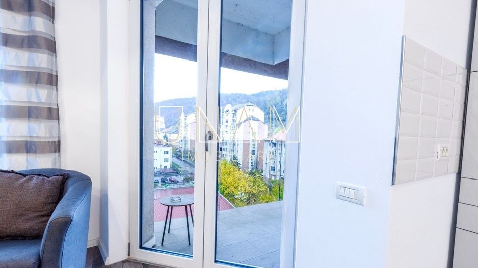 Apartament 2 camere de inchiriat | City Center Resita | 70 mp utili | etaj 5 | balcon generos | - Poză 7