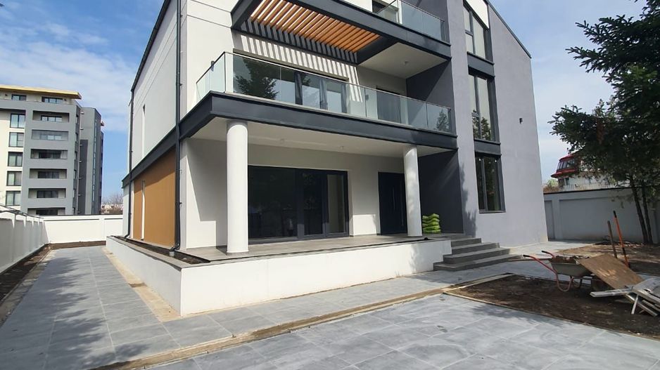 Vila moderna  - 8 Camere | Finisaje Premium | Aviatiei | Herastrau - Poză 3