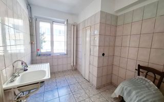 Apartament cu 2 camere, zona Ultracentral - Poză 4