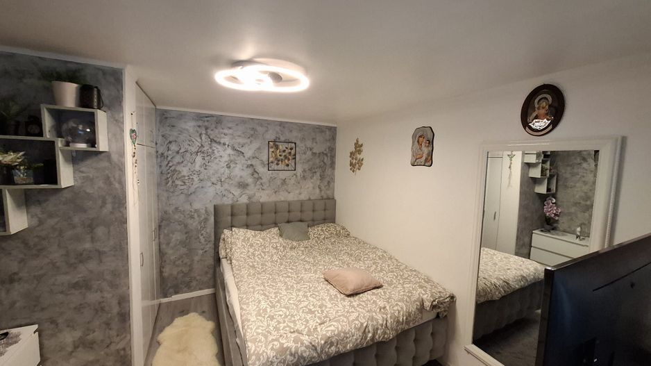 Samurcasi, casa si teren de 1200 mp - Poză 4