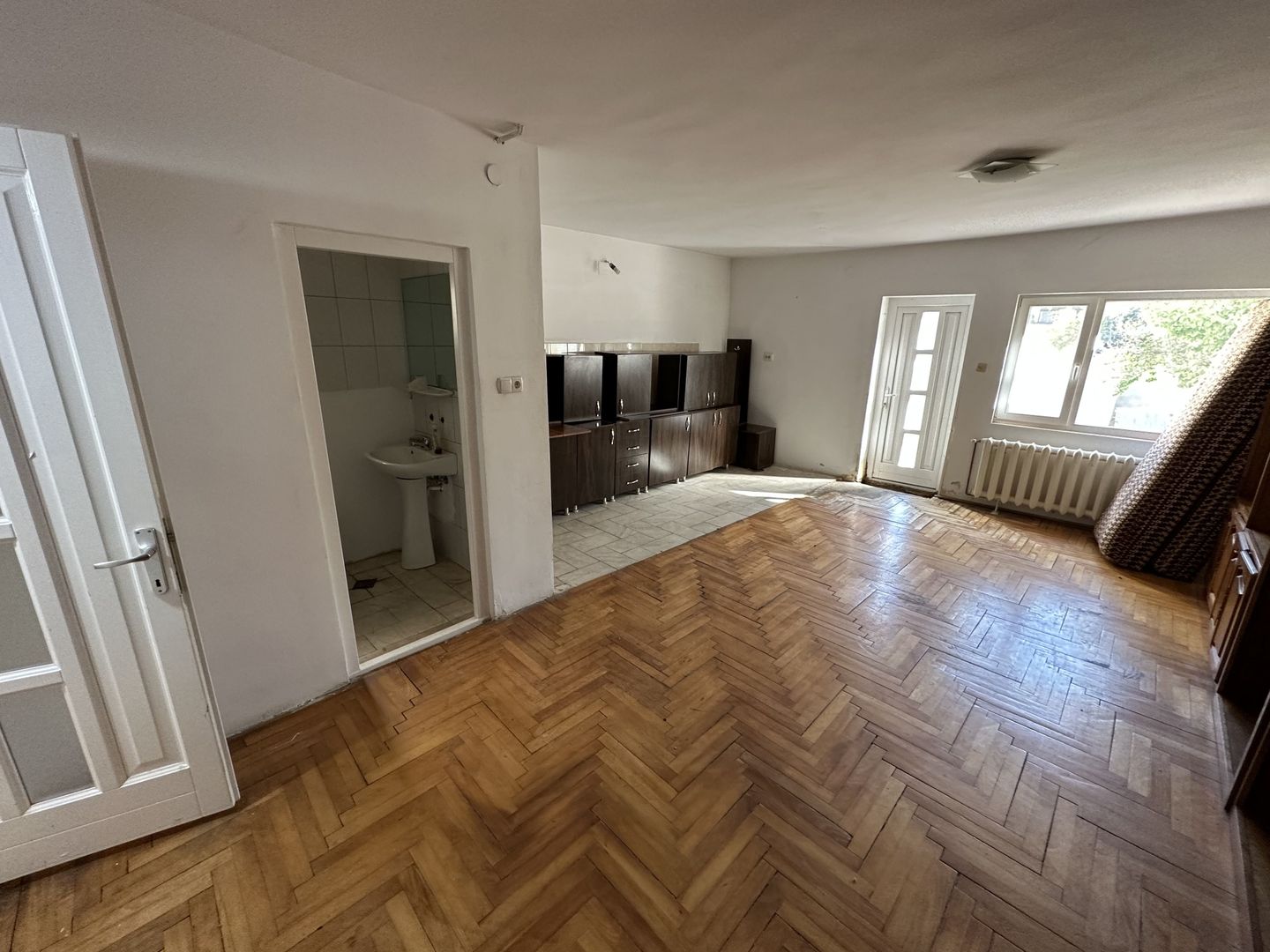 Casa pe artera - Simion Barnutiu - Poză 2