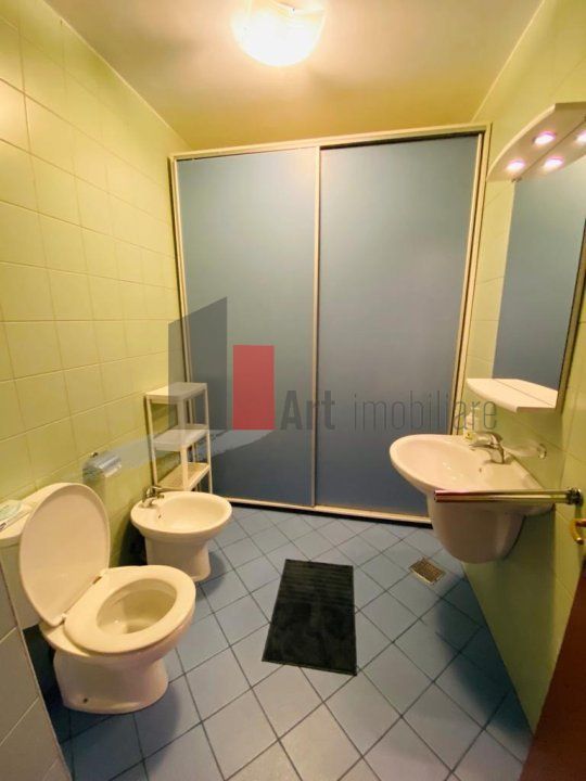 APARTAMENT 3 CAMERE - CENTRAL PARC - Poză 5